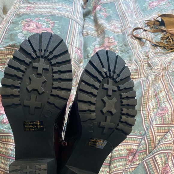 LACE UP BOOTIES - Picture 3 of 5